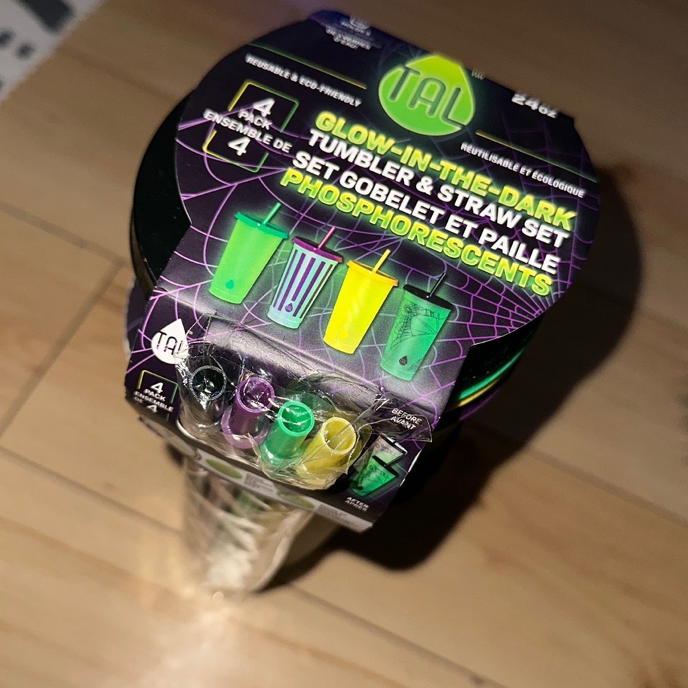 4 Glow Halloween Cups